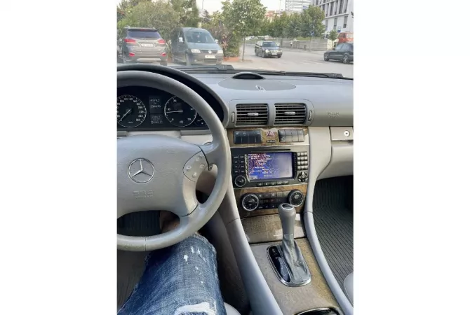 Auto in Vendita a Tirana - 4,200 Euro