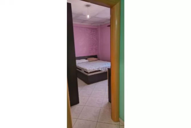 Shtepi me qera Apartament ne Tirane, 2+1, Mobilimi E mobiluar, Pagesa 380  Euro.