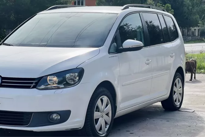 Auto in Vendita a Tirana - 8,000 Euro