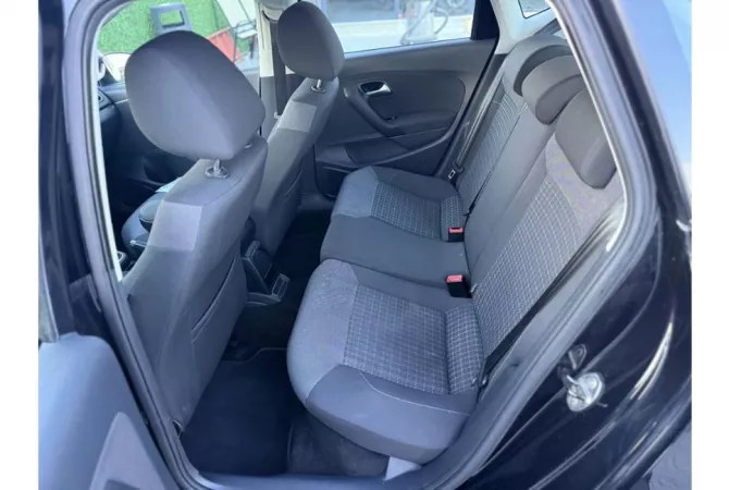 Auto in Vendita a Tirana - 8,500 Euro