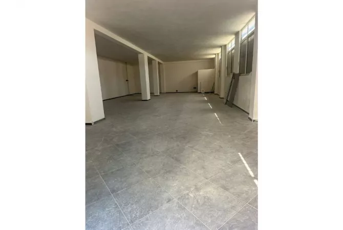 Ambient biznesi ne shitje 1+1 ne Durres - 175,000 Euro