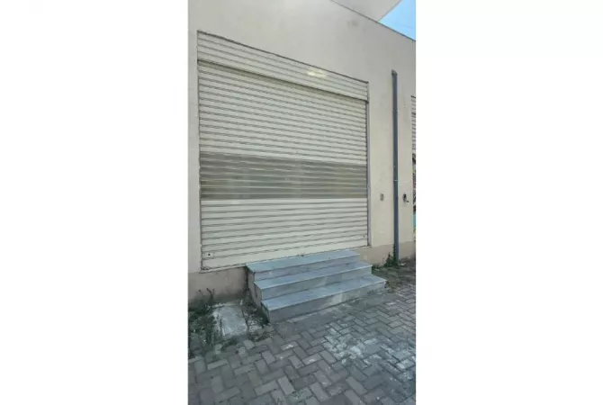 Ambient biznesi ne shitje 1+1 ne Durres - 175,000 Euro