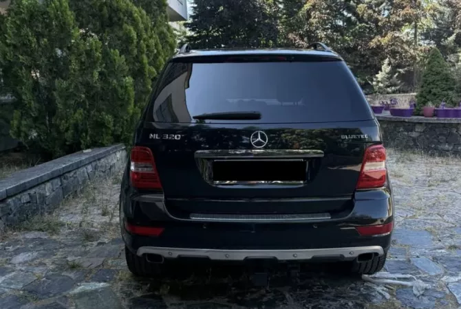 Auto in Vendita a Tirana - 8,000 Euro