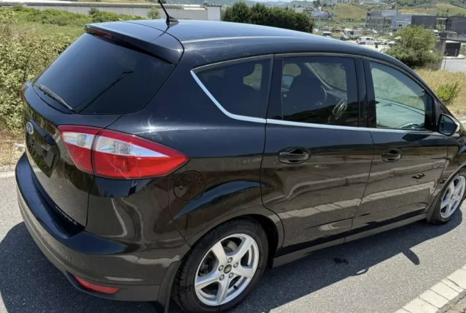 Auto in Vendita a Tirana - 4,000 Euro