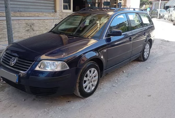 Auto in Vendita a Tirana - 2,500 Euro