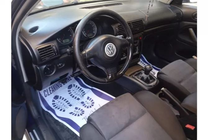 Auto in Vendita a Tirana - 2,500 Euro