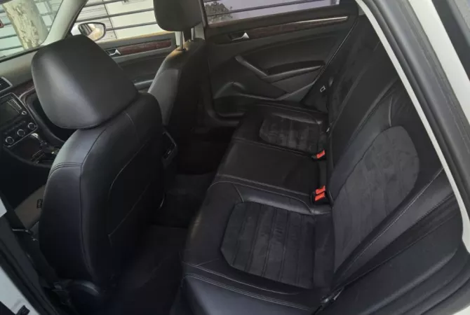 Auto in Vendita a Tirana - 7,000 Euro