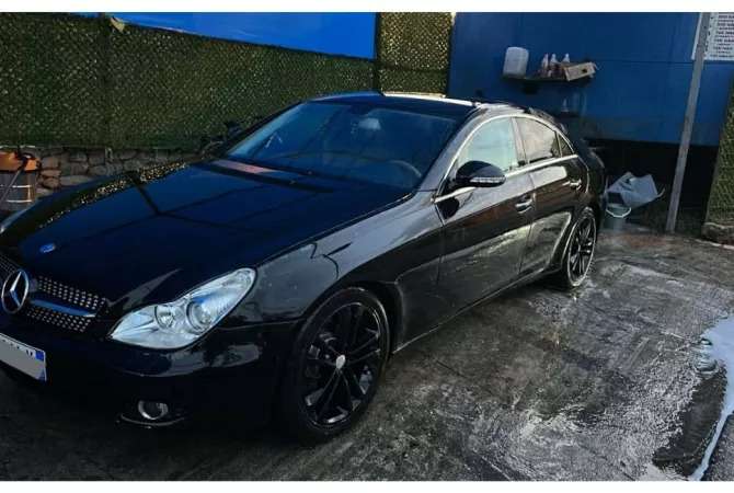 Auto in Vendita a Tirana - 7,700 Euro