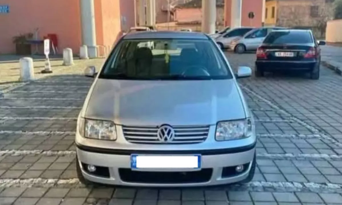 Auto in Vendita a Tirana, Volkswagen, 2002 Diesel,Kambio Automatik Pagamento 1,900  Euro.