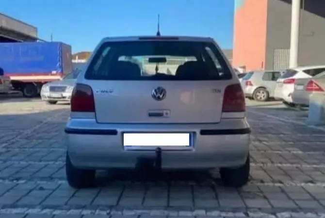 Auto in Vendita a Tirana - 1,900 Euro