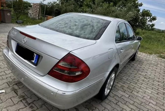 Auto in Vendita a Tirana - 4,500 Euro