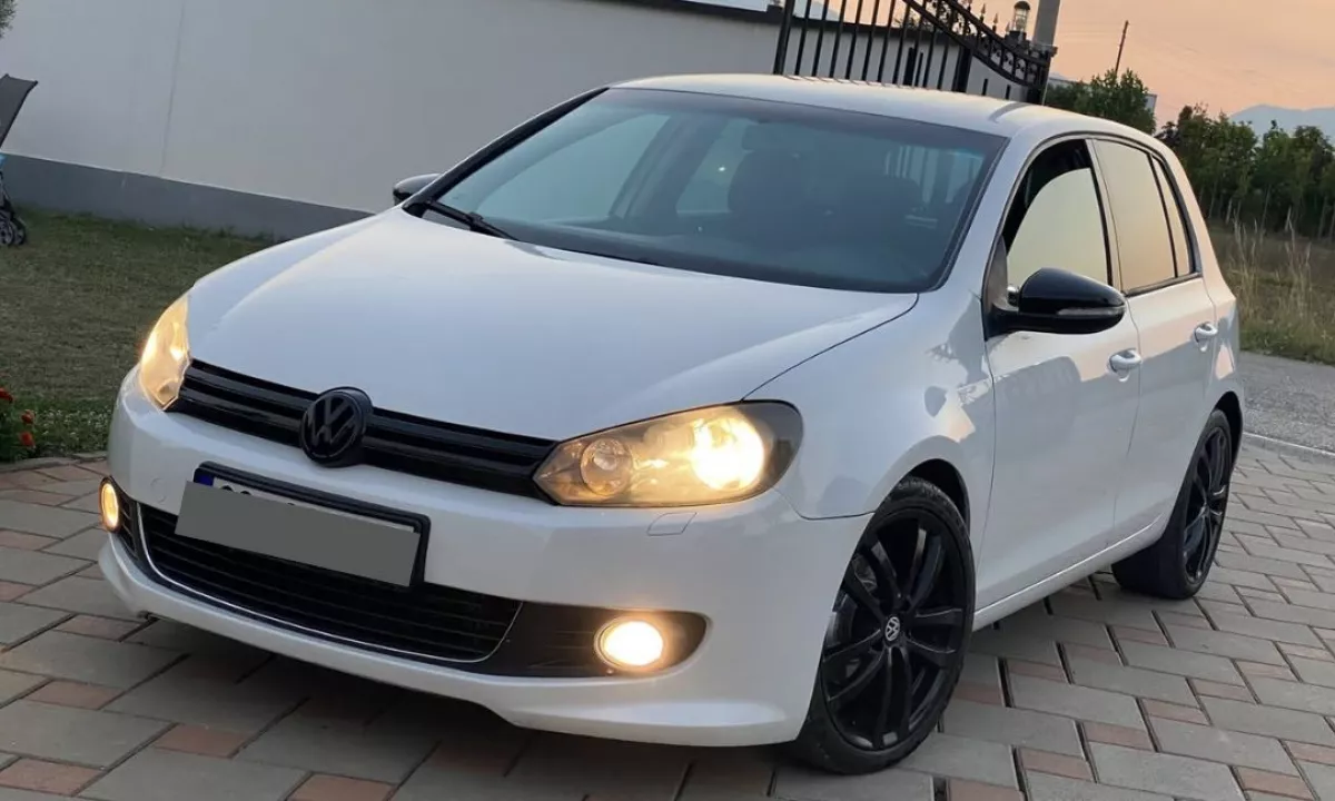 Auto in Vendita a Tirana, Volkswagen, 2009 Diesel,Kambio Automatik Pagamento 8,300  Euro.