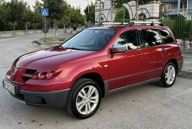 Auto in Vendita a Tirana - 5,700 Euro