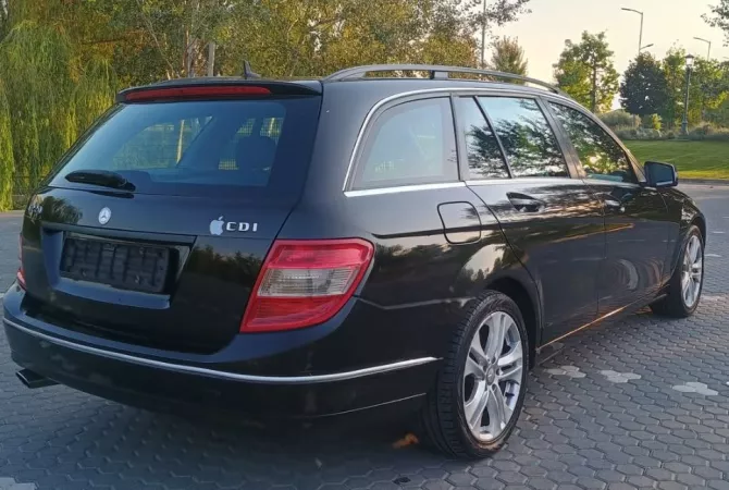 Auto in Vendita a Tirana - 6,300 Euro