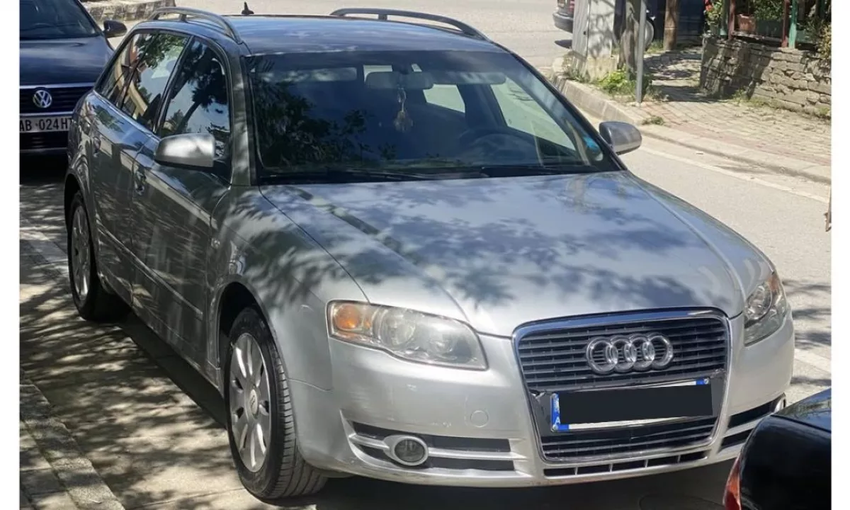 Auto in Vendita a Tirana, Audi, 2006 Diesel,Kambio Automatik Pagamento 3,800  Euro.