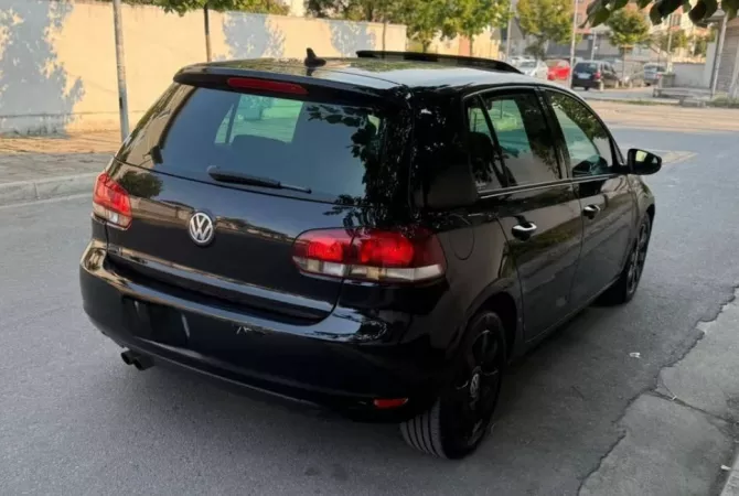 Auto in Vendita a Tirana - 6,500 Euro