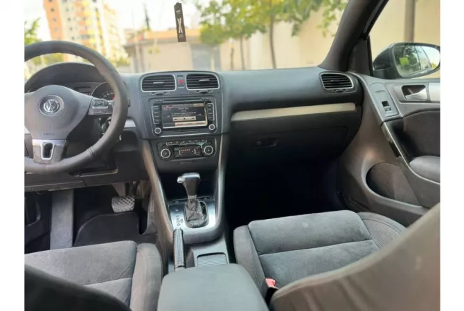 Auto in Vendita a Tirana - 6,500 Euro