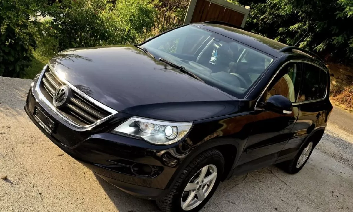 Auto in Vendita a Tirana, Volkswagen, 2008 Diesel,Kambio Automatik Pagamento 6,900  Euro.