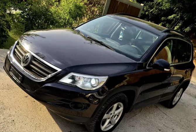 Auto in Vendita a Tirana - 6,900 Euro