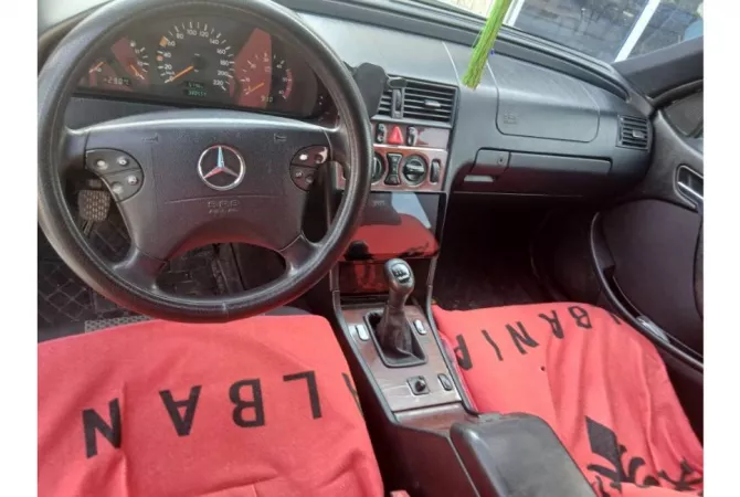 Auto in Vendita a Tirana - 3,000 Euro