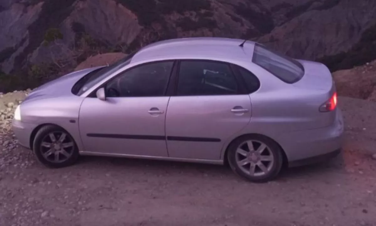 Auto in Vendita a Tirana, Seat, 2007 gasoline-gas,Kambio Automatik Pagamento 2,300  Euro.