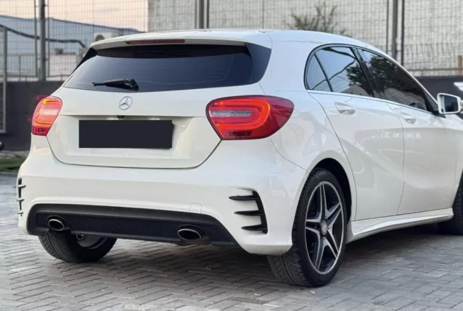 Auto in Vendita a Tirana - 11,800 Euro