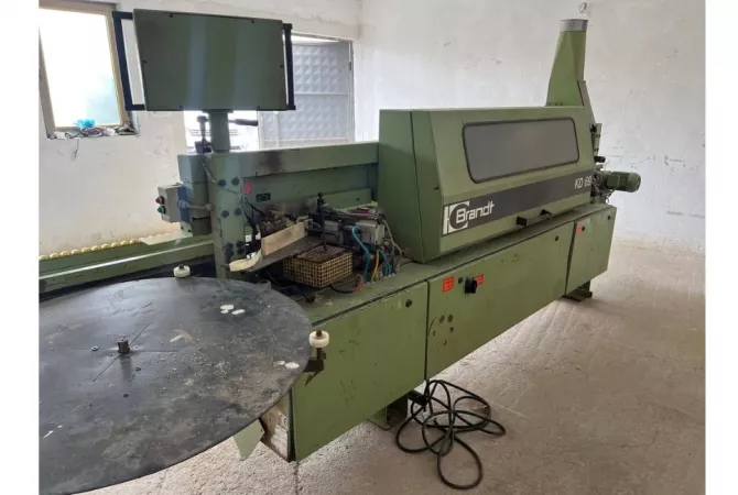 Working Tools in Tirana - 2,300 Euro