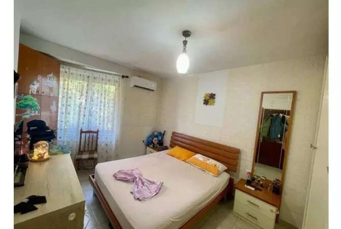 Shtepi ne shitje Apartament ne Tirane, 1+1, Mobilimi E mobiluar, Pagesa 105,000  Euro.