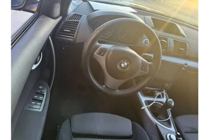 Auto in Vendita a Tirana - 2,500 Euro