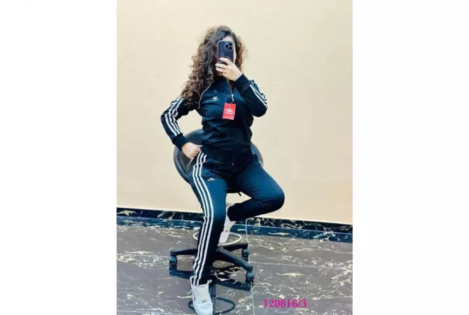 Veshje dhe Aksesor per te Rritur ne Tirane - 25 Euro