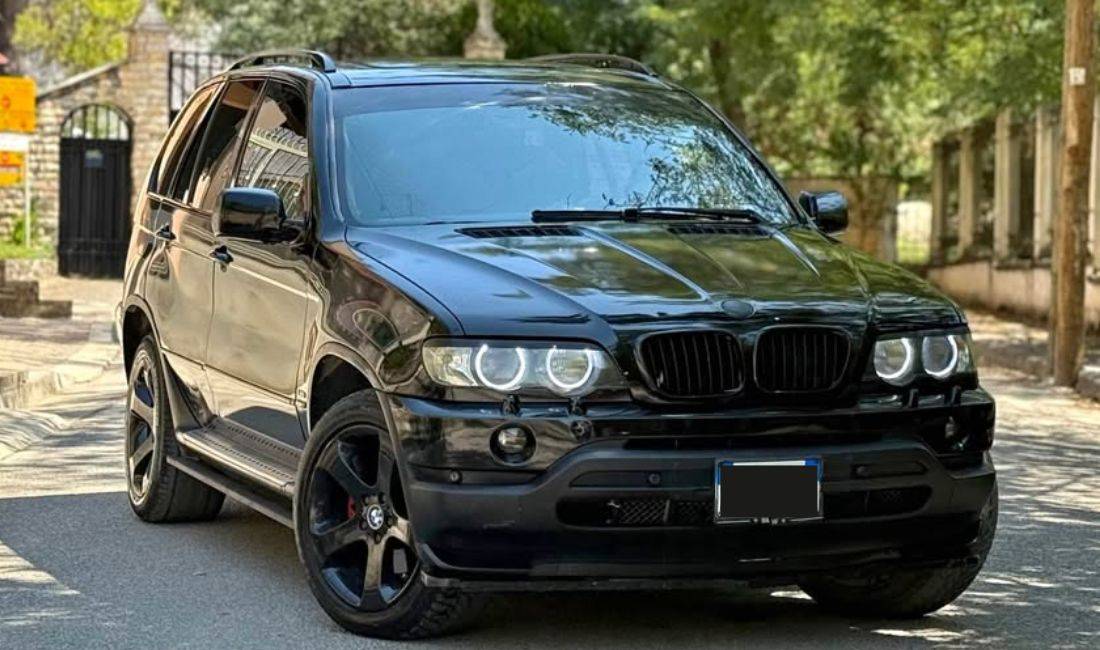 Auto in Vendita a Tirana, BMW, 2002 gasoline-gas,Kambio Automatik Pagamento 2,500  Euro.