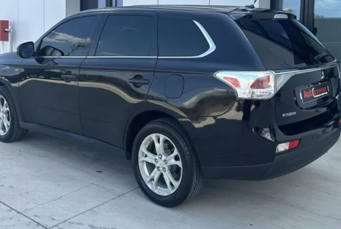 Auto in Vendita a Tirana - 12,000 Euro