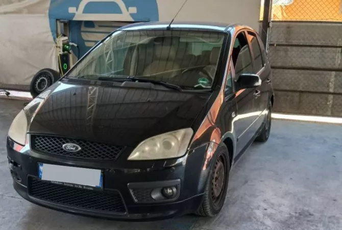 Auto in Vendita a Tirana - 2,900 Euro