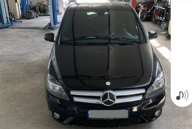 Auto in Vendita a Tirana - 7,000 Euro