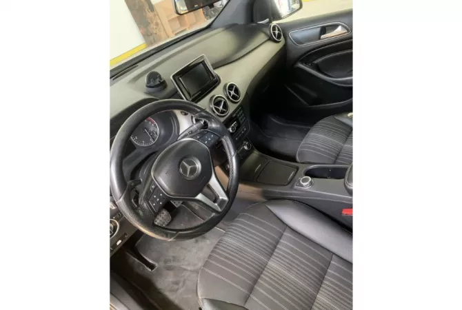 Auto in Vendita a Tirana - 7,000 Euro