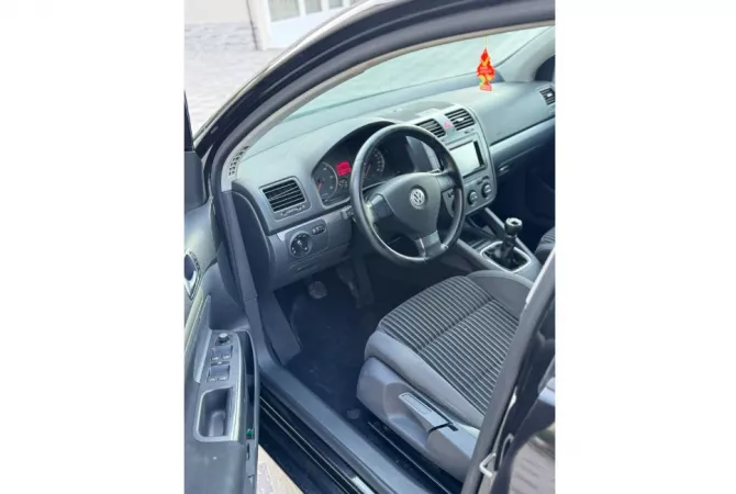 Auto in Vendita a Tirana - 4,000 Euro