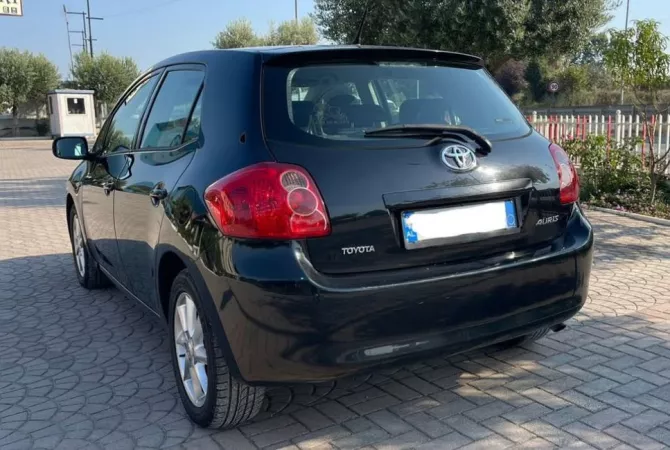 Auto in Vendita a Tirana - 5,000 Euro