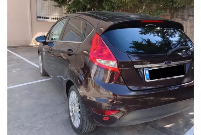 Auto in Vendita a Tirana - 3,300 Euro