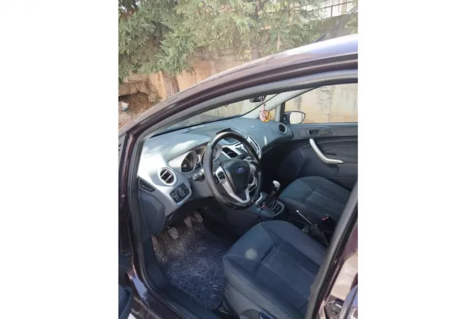 Auto in Vendita a Tirana - 3,300 Euro