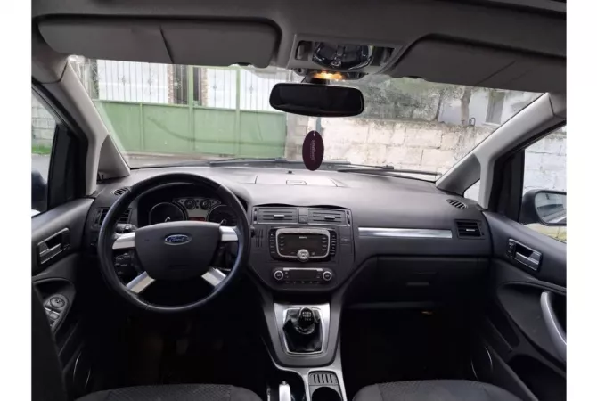 Auto in Vendita a Tirana - 3,400 Euro