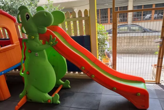 Veshje dhe Aksesor per Femije ne Tirane - 1,800 Euro