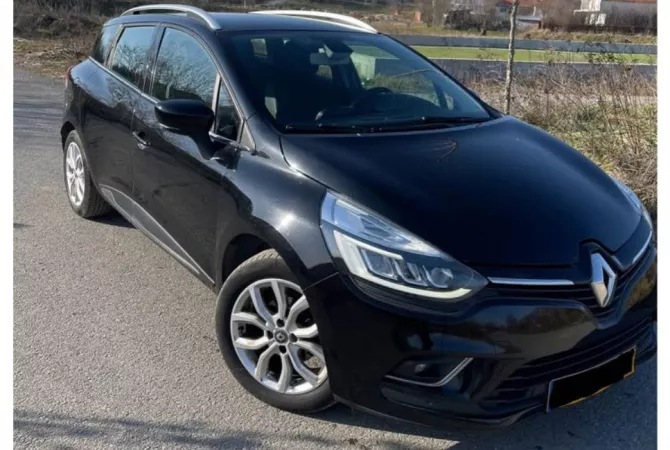 Auto in Vendita a Tirana - 5,500 Euro