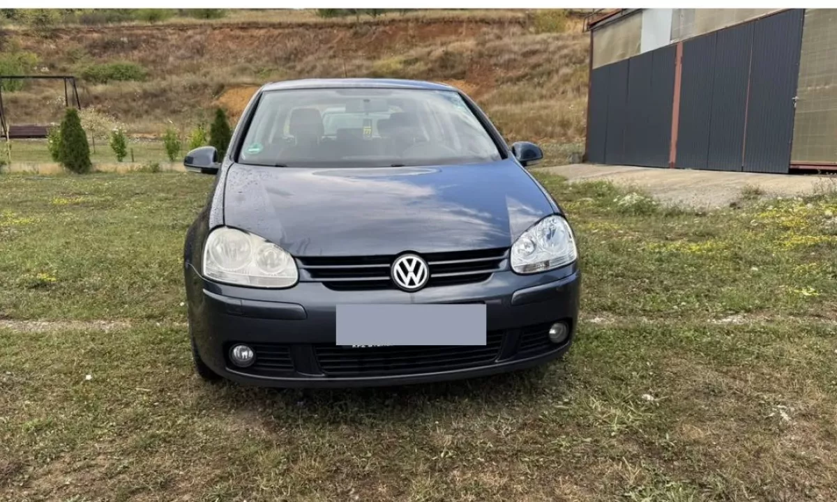 Auto in Vendita a Tirana, Volkswagen, 2007 Diesel,Kambio Automatik Pagamento 2,400  Euro.