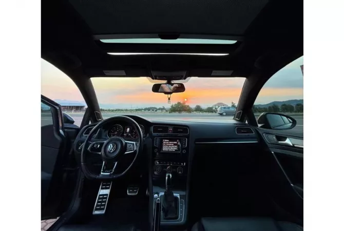 Auto in Vendita a Tirana - 11,800 Euro