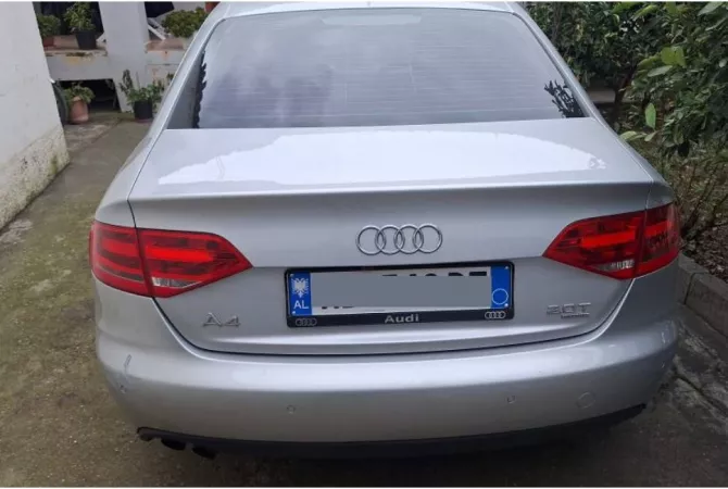 Auto in Vendita a Tirana - 7,000 Euro