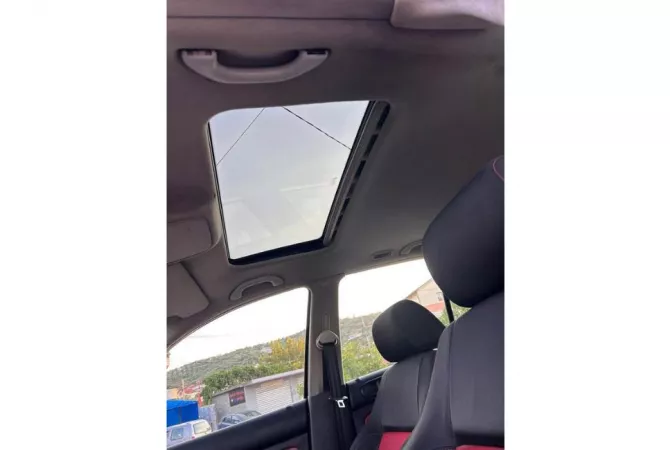 Auto in Vendita a Tirana - 1,950 Euro