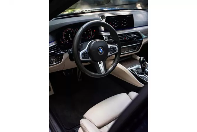 Auto in Vendita a Tirana - 25,000 Euro