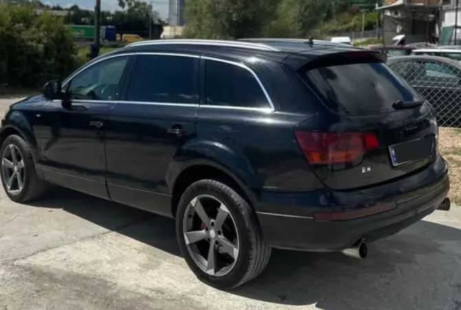 Auto in Vendita a Tirana - 4,500 Euro