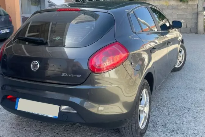 Auto in Vendita a Tirana - 3,000 Euro