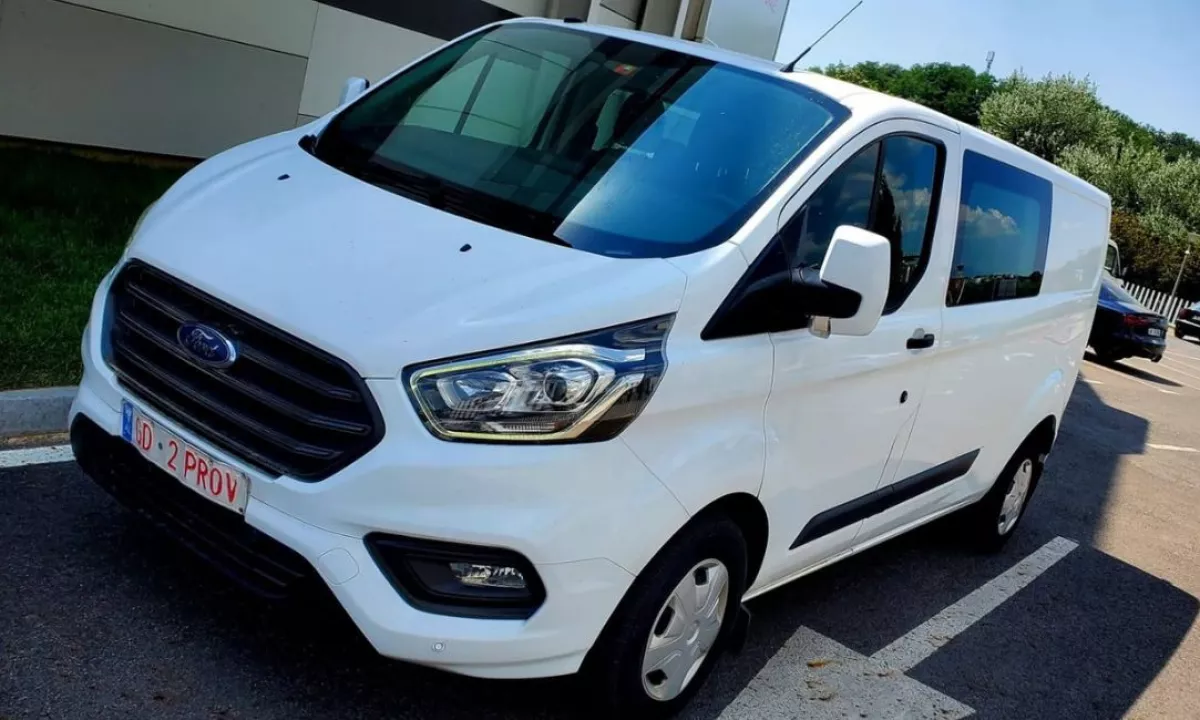 Auto in Vendita a Tirana, Ford, 2019 Diesel,Kambio Manual Pagamento 18,000  Euro.